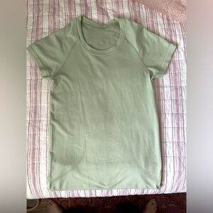 lululemon Swiftly Tech - RARE COLOR